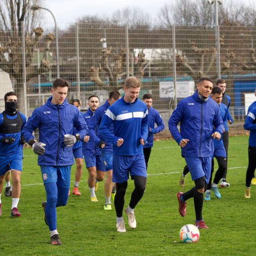 News 16.01.2023 - Trainingsauftakt am Bornheimer Hang