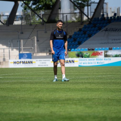 News 25.05.2023 - Vertragsverlängerung Bild Elias Oubella