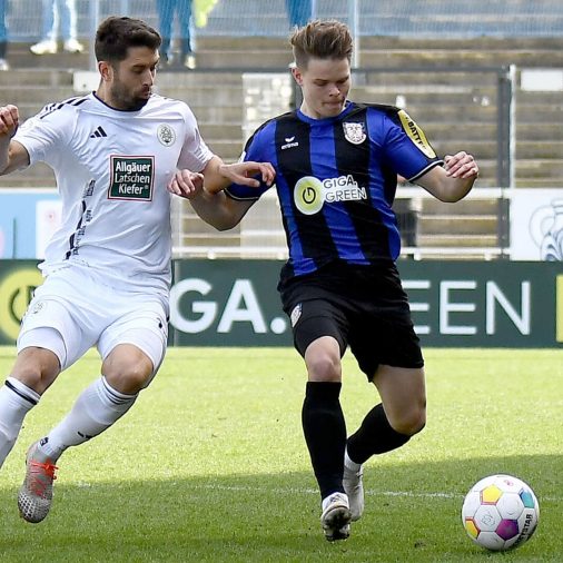 News 19.04.2024 - Jan-Erik Eichhorn bleibt ein Schwarz-Blauer