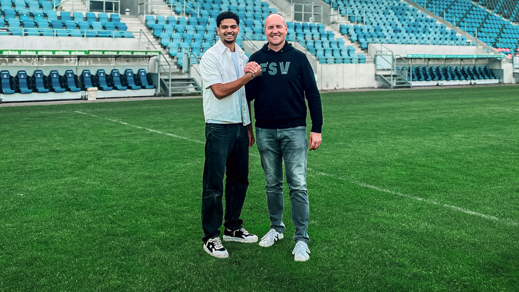 Mohamed Akhouaji receives a professional contract with FSV Frankfurt!